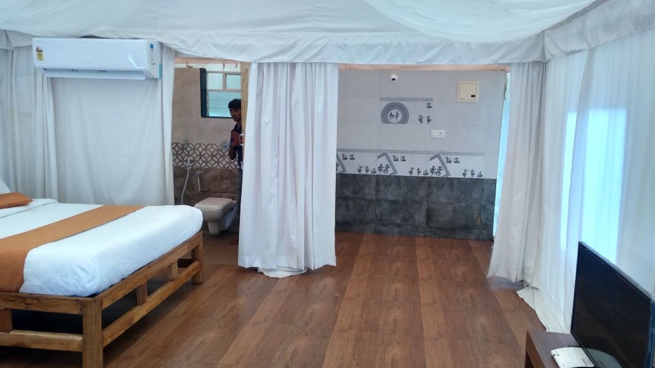 Photo of Bathroom in Halliyur