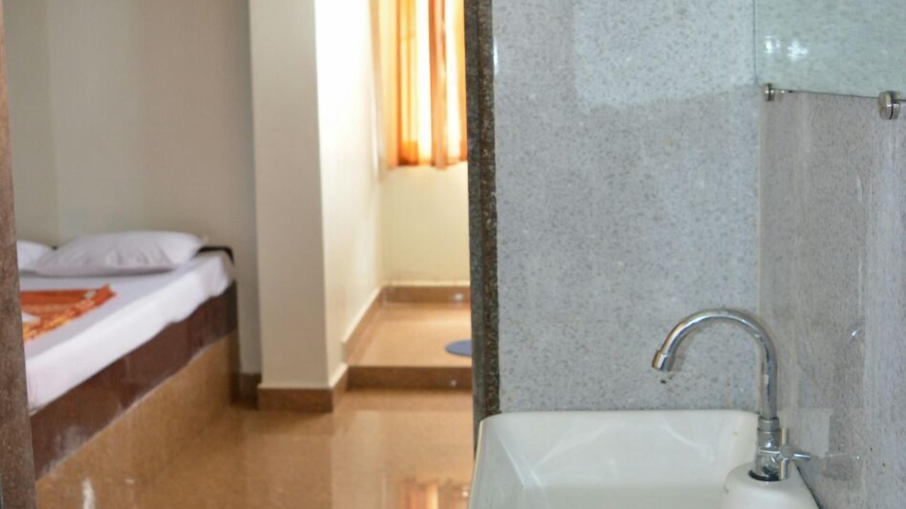 Photo of Bathroom in Amboli