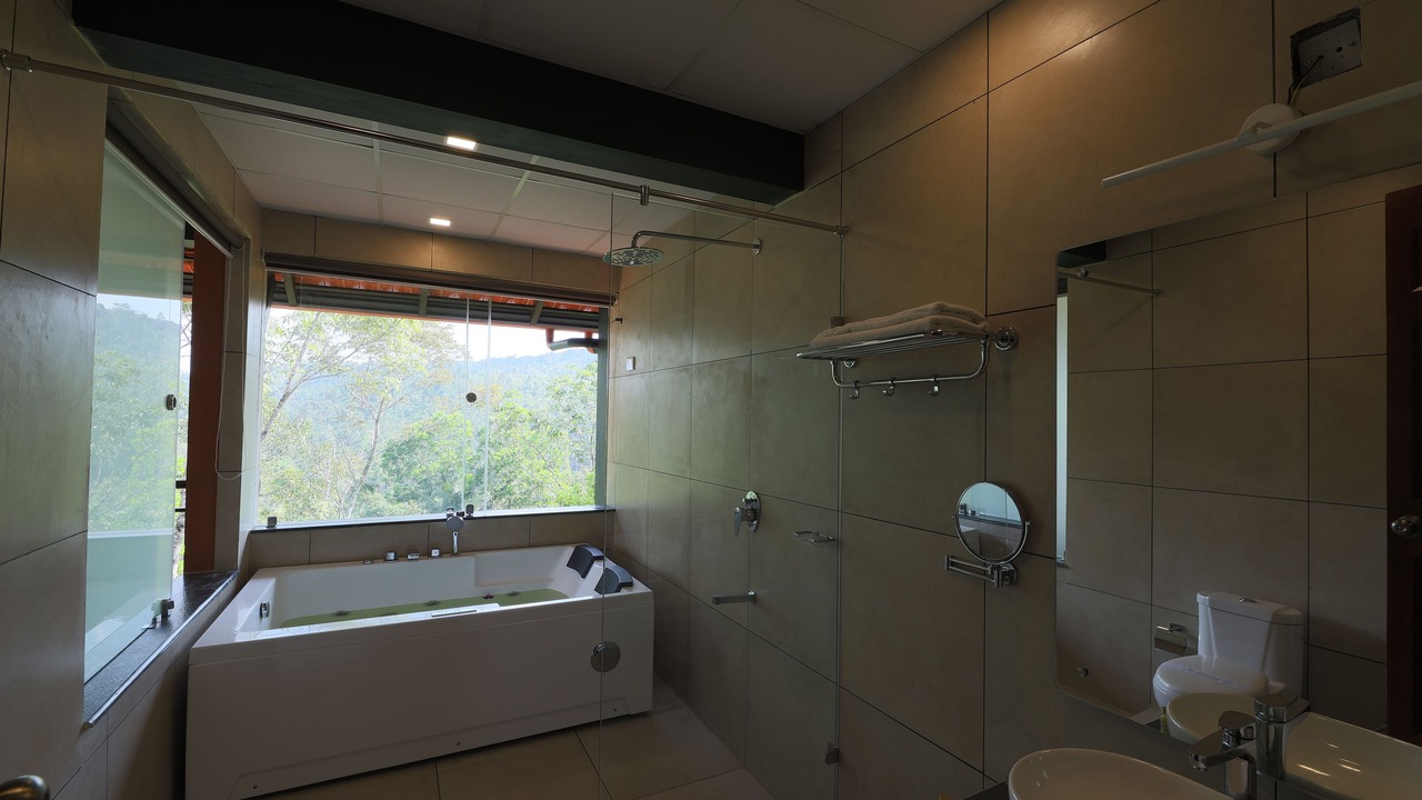 Photo of Bathroom in Thariyode