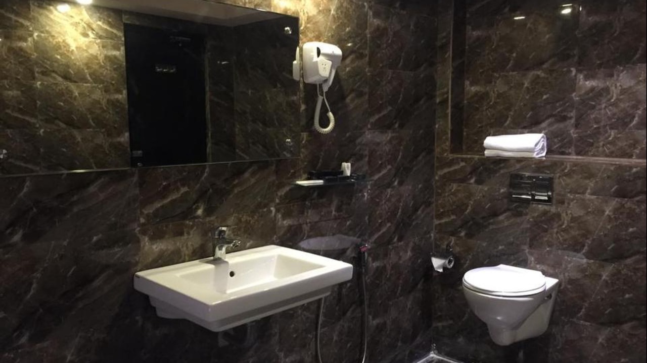 Photo of Bathroom in Gummidipundi