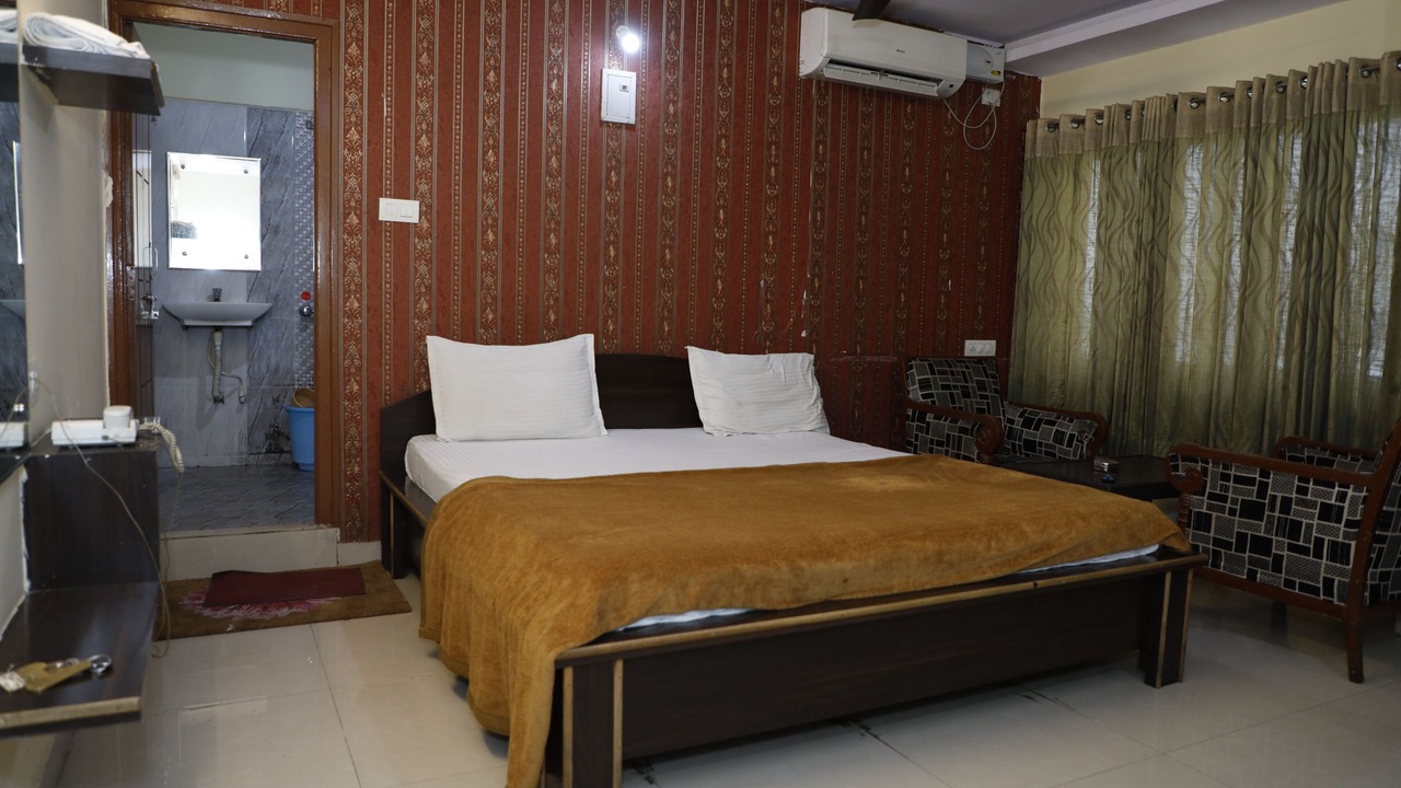 Photo of Bedroom in LB Nagar