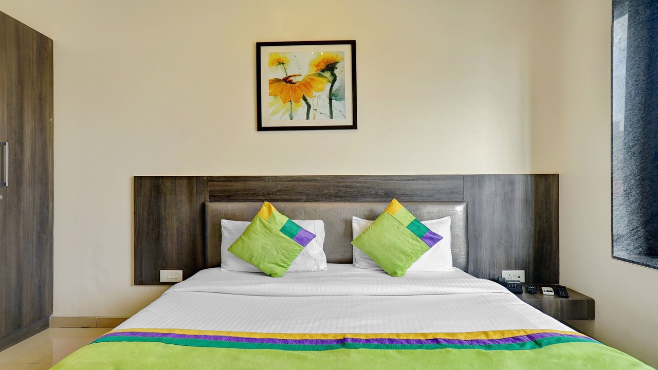 Photo of Bedroom in Hadapsar