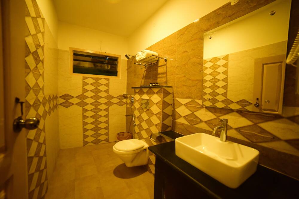 Photo of Bathroom in Kushalnagar