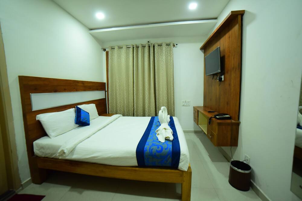 Photo of Bedroom in Kushalnagar