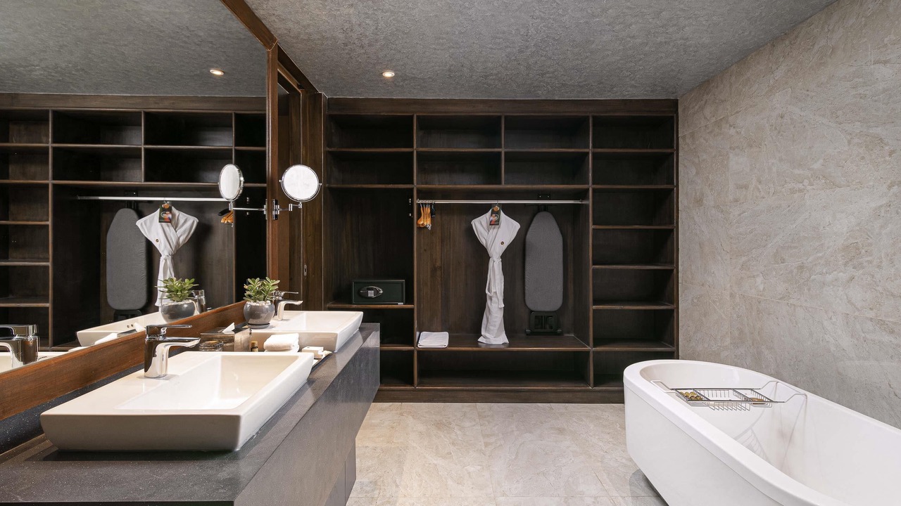 Photo of Bathroom in Agara