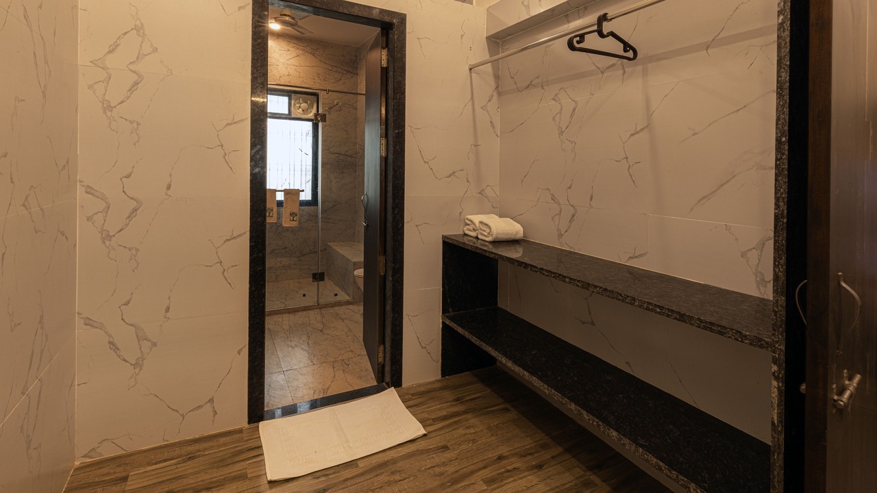 Photo of Bathroom in Avarghani