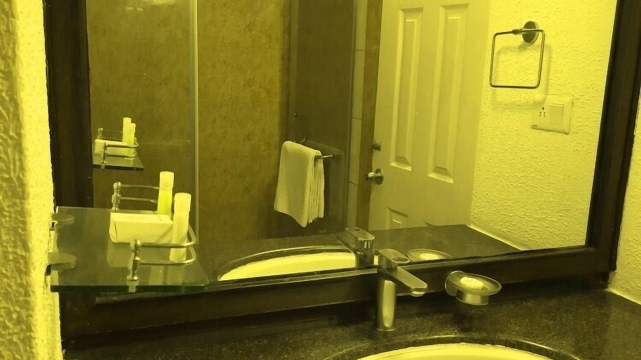 Photo of Bathroom in Kadubeesanahalli