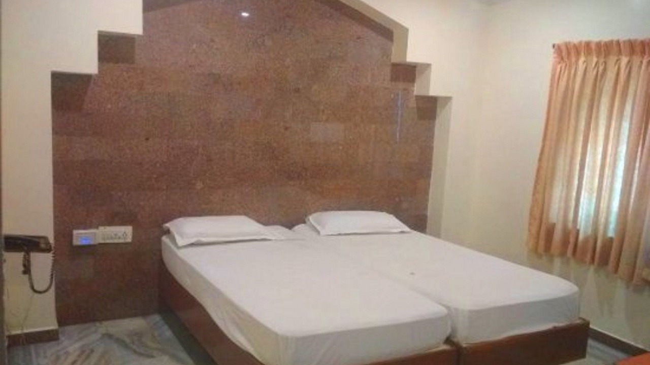 Photo of Bedroom in Tenkasi