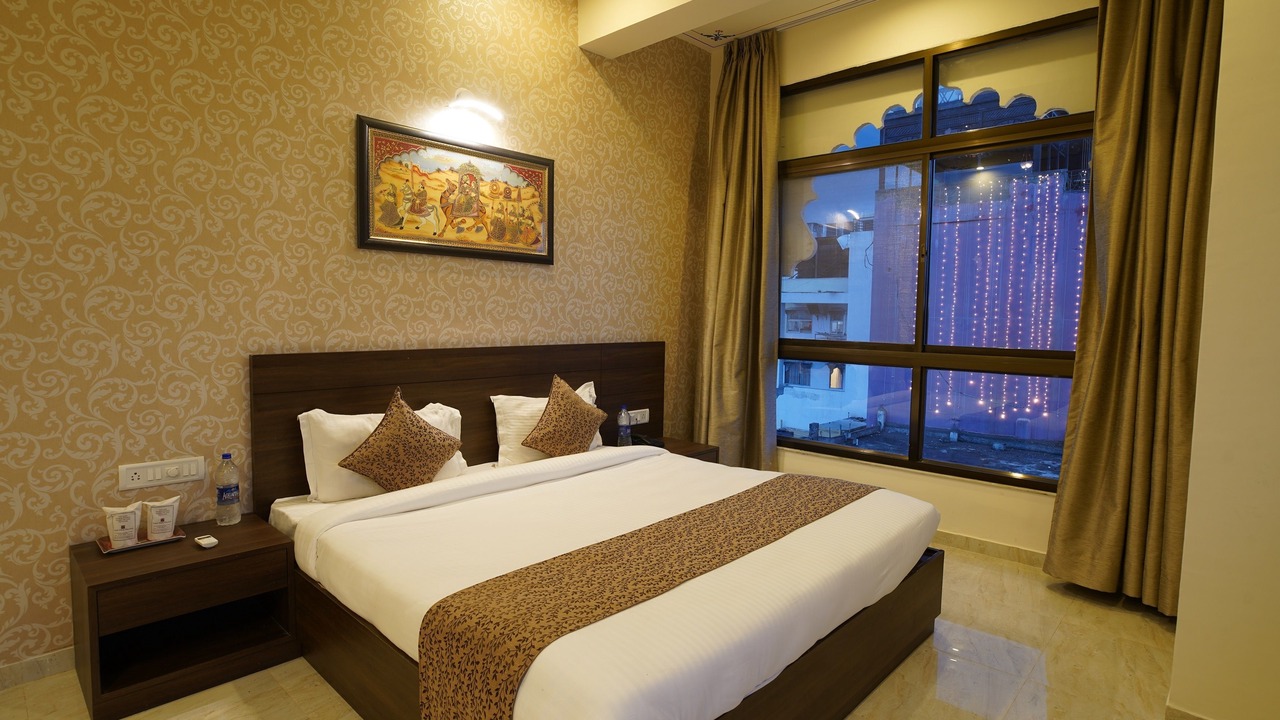 Photo of Bedroom in Shavri Colony