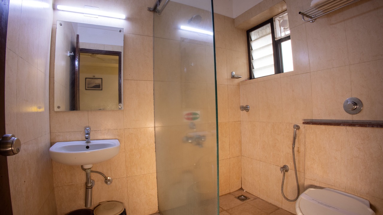 Photo of Bathroom in Adyar