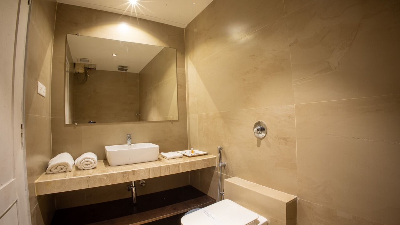 Photo of Bathroom in Adyar