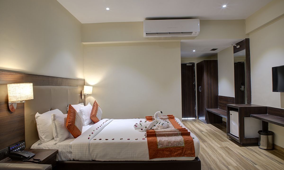 Photo of Bedroom in Lavasa