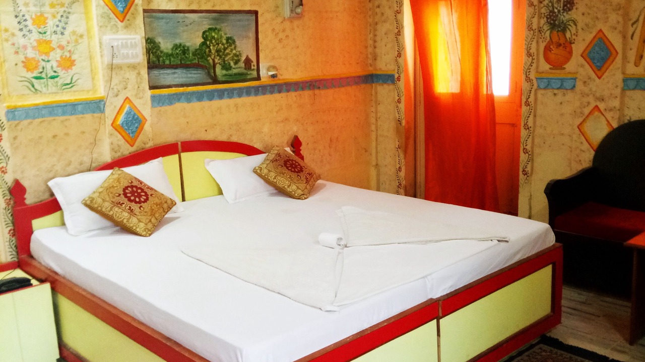 Photo of Bedroom in Amar Sagar Pol