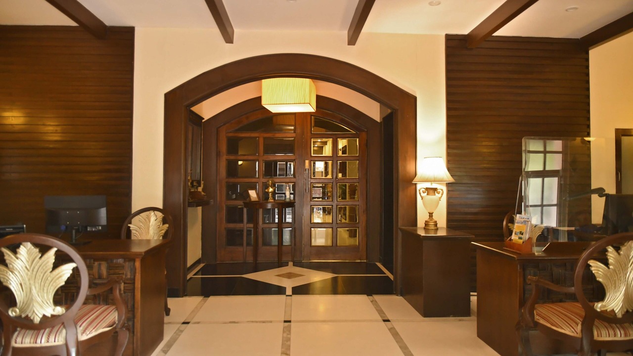 Photo of Livingroom in White Town