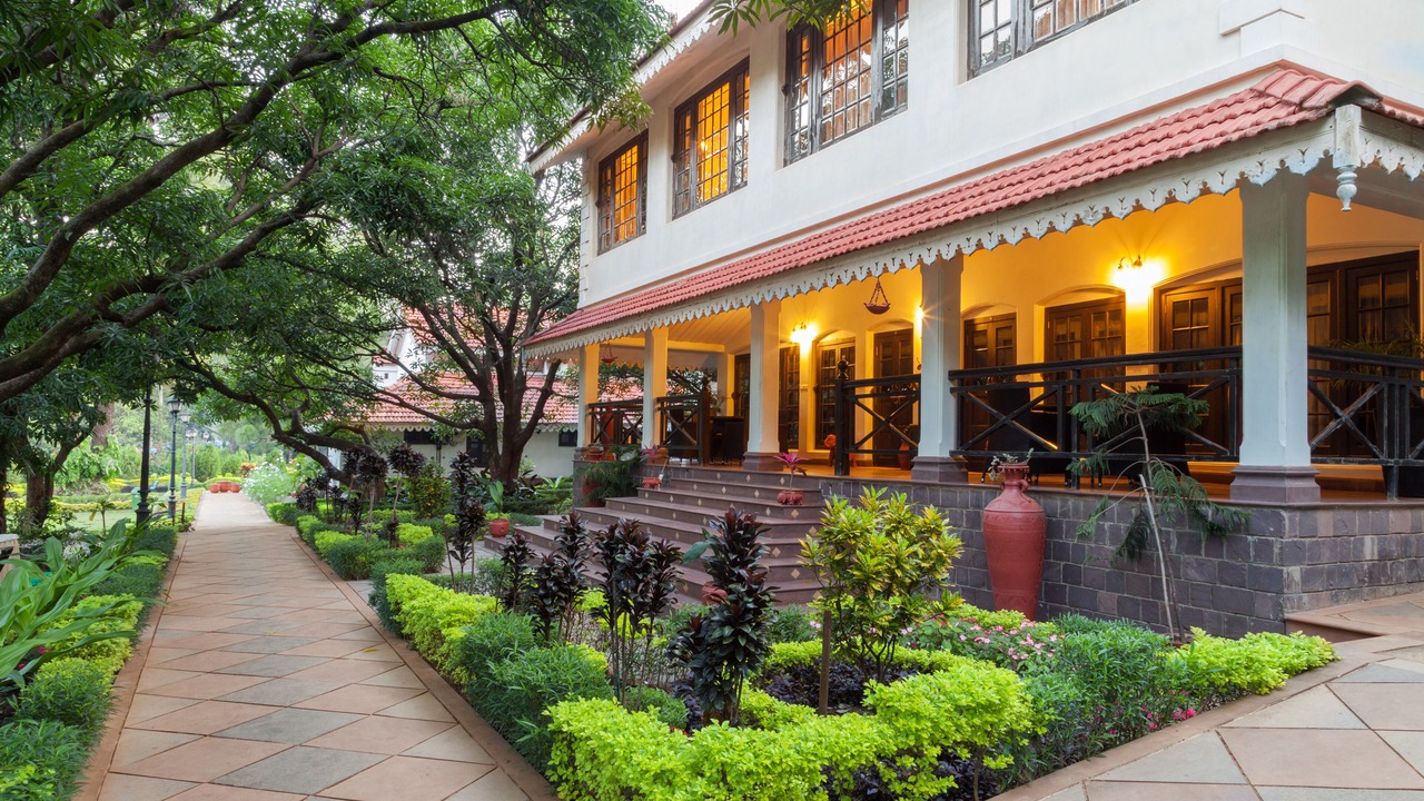 Photo of Bedroom in Pachmarhi