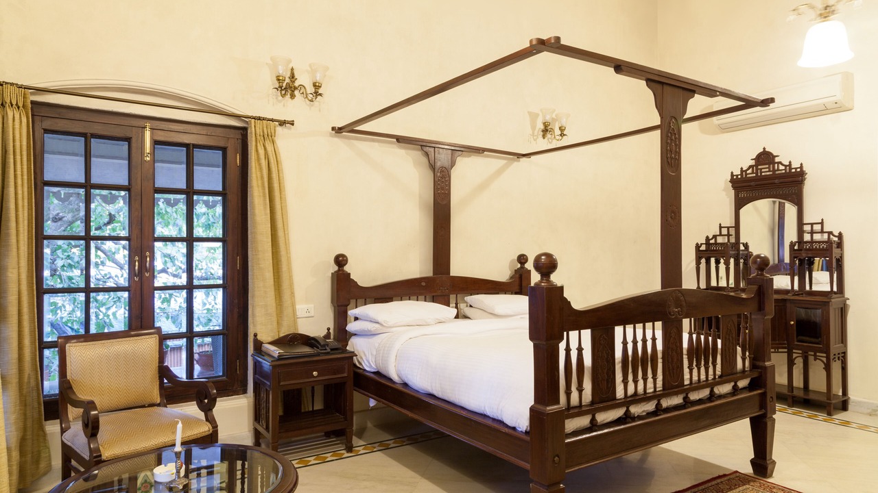 Photo of Bedroom in Pachmarhi