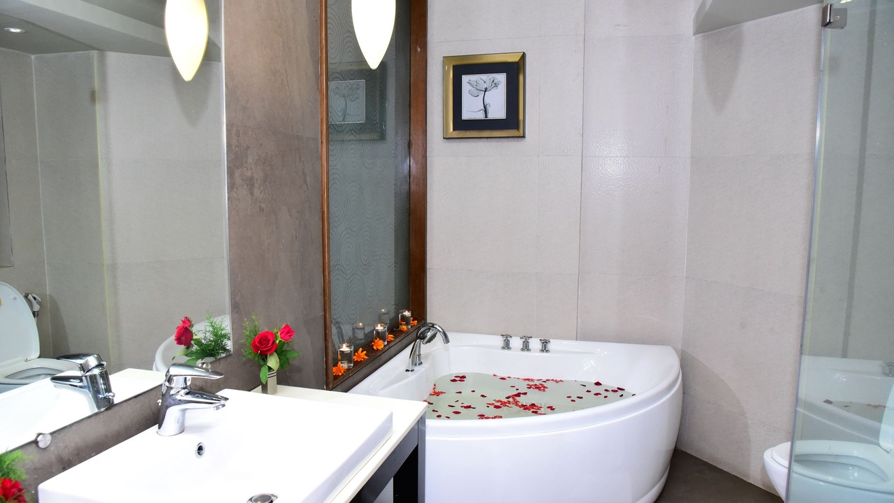 Photo of Bathroom in Thalayathimund
