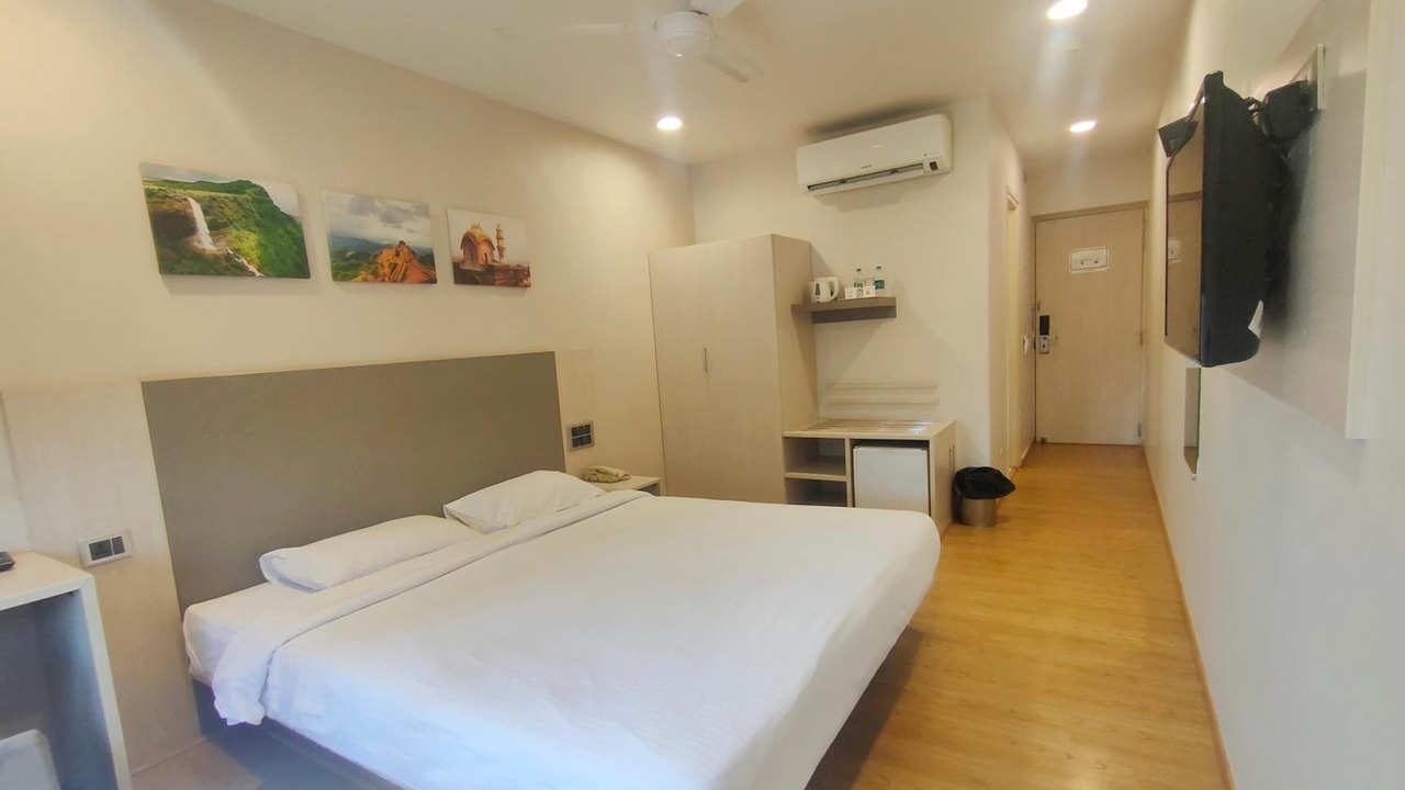 Photo of Bedroom in Pimpri Colony