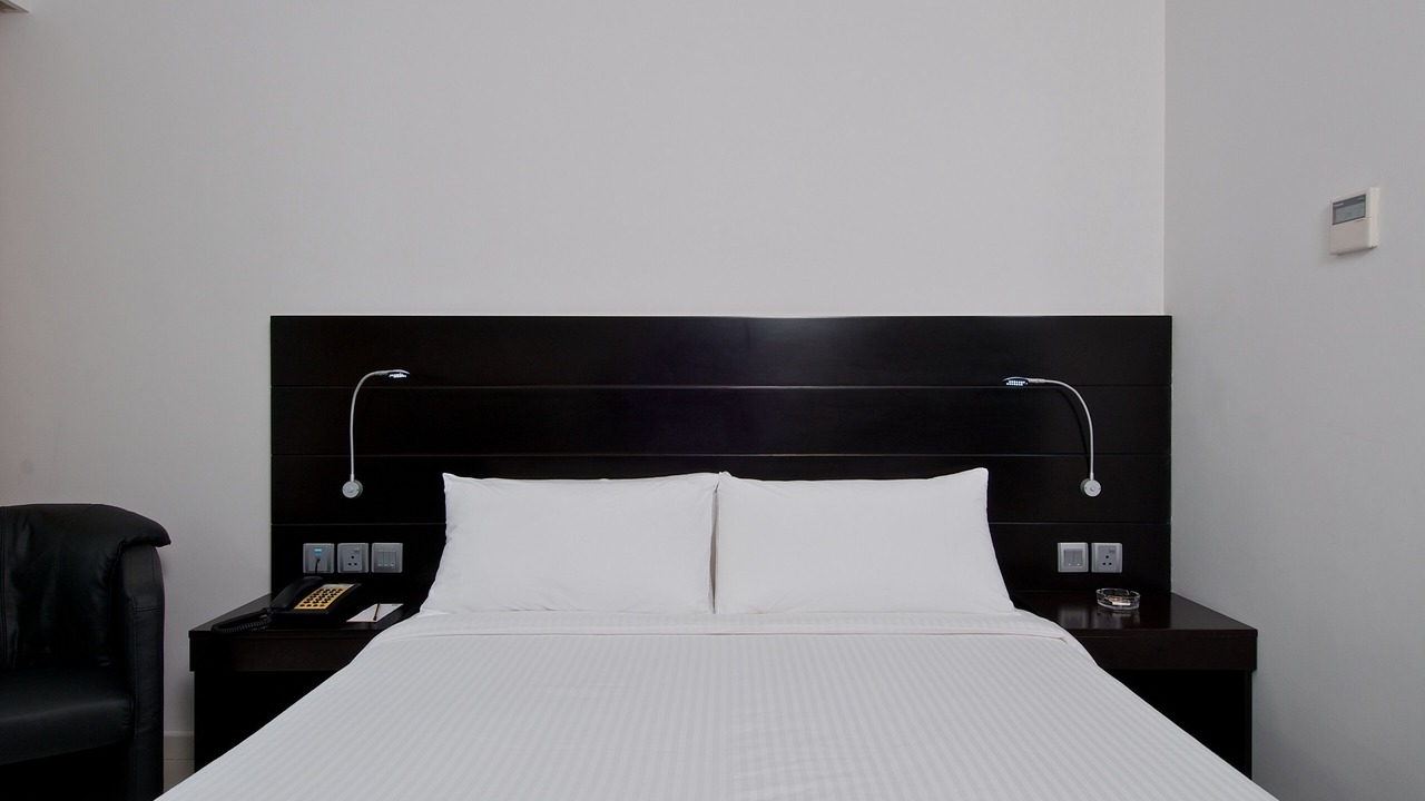 Photo of Bedroom in Thampanoor