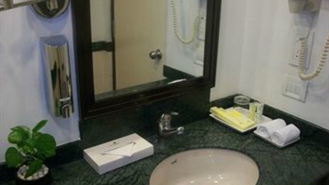 Photo of Bathroom in Little Mount