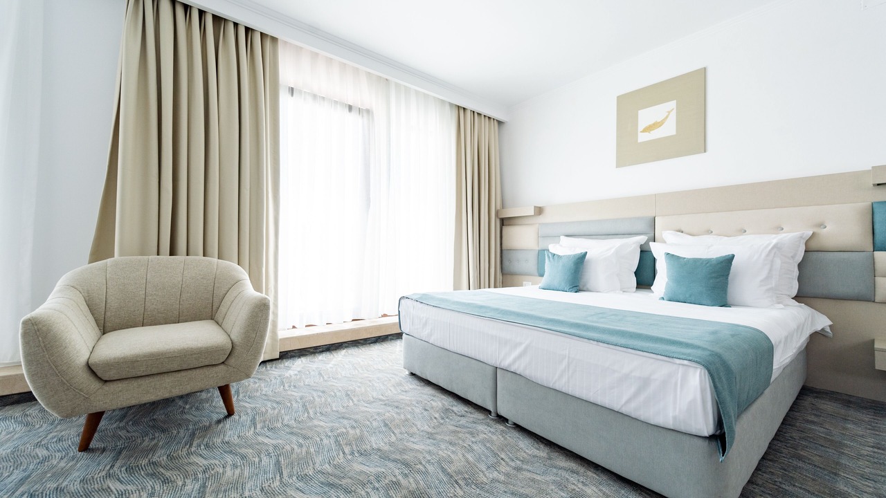 Photo of Bedroom in Mamaia-Sat