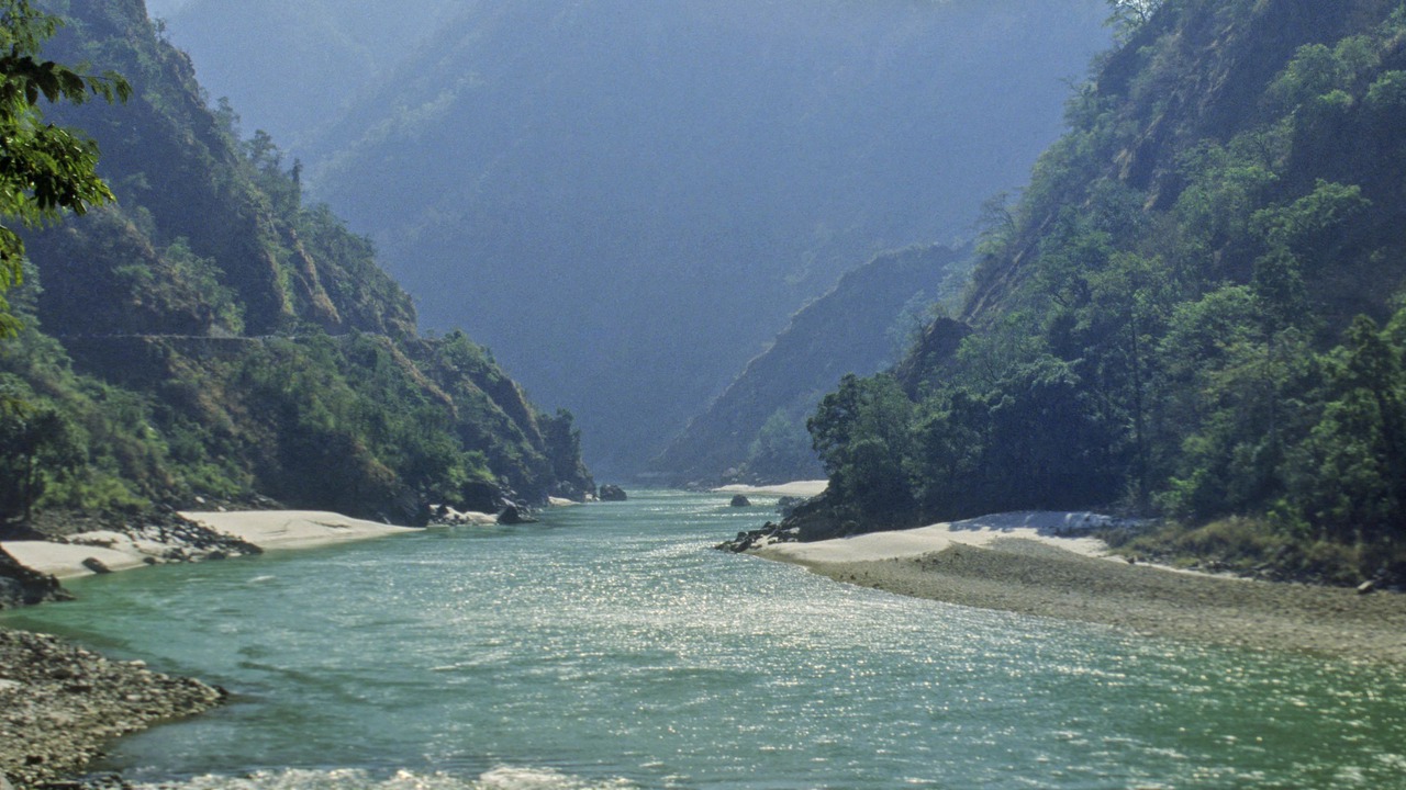 Photo of Others in Amkholi
