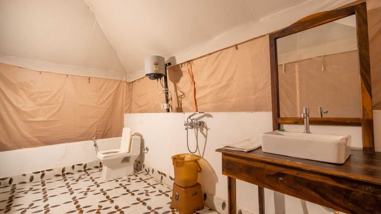 Photo of Bathroom in Sam