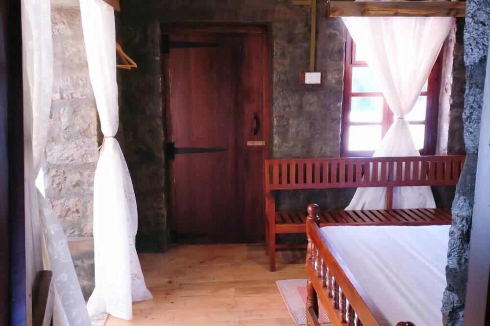 Photo of Bedroom in Attadi