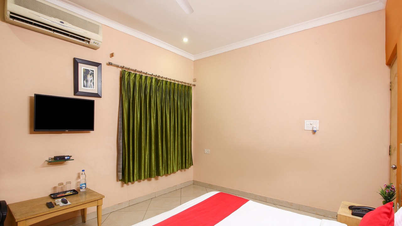 Photo of Bedroom in Ameerpet