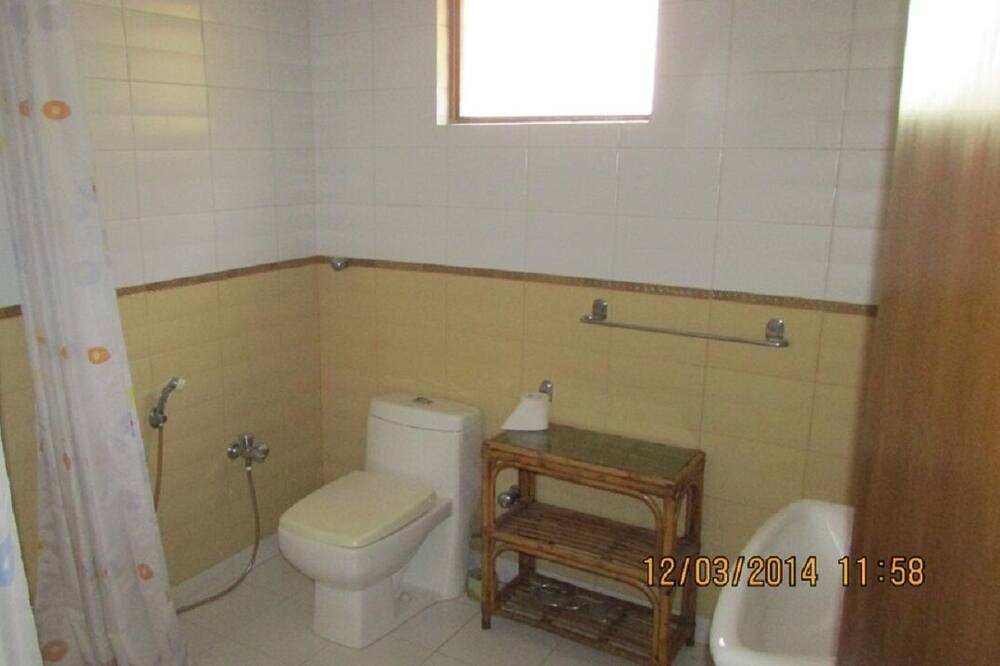 Photo of Bathroom in Varca