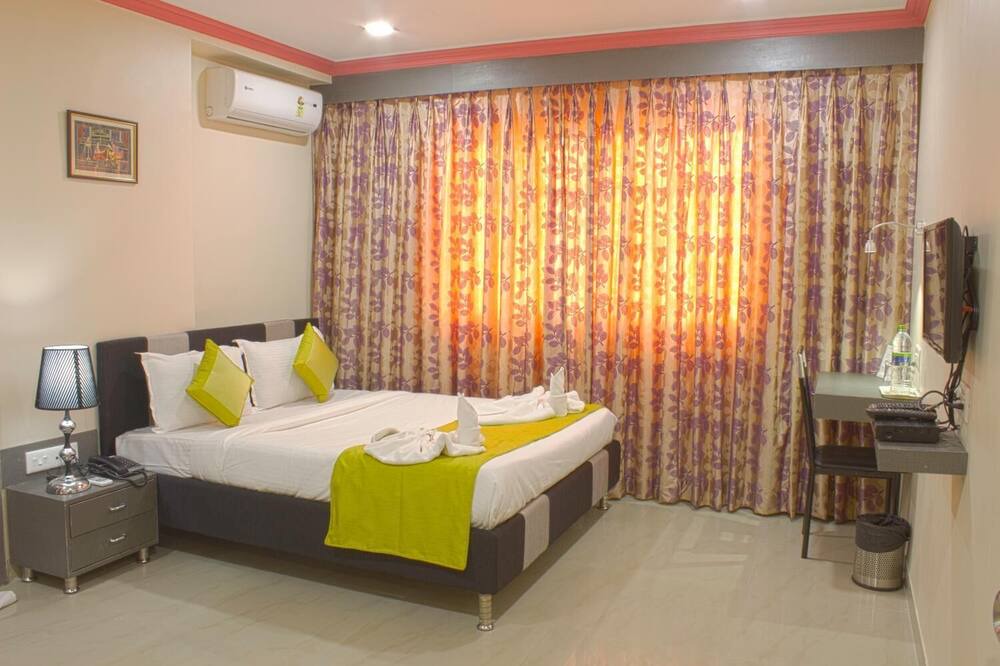 Photo of Bedroom in Tathawade