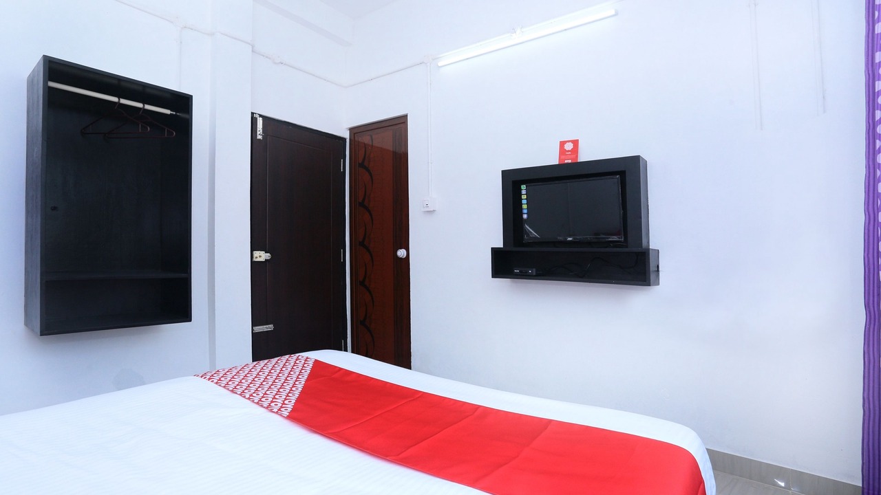 Photo of Bedroom in Panamaram