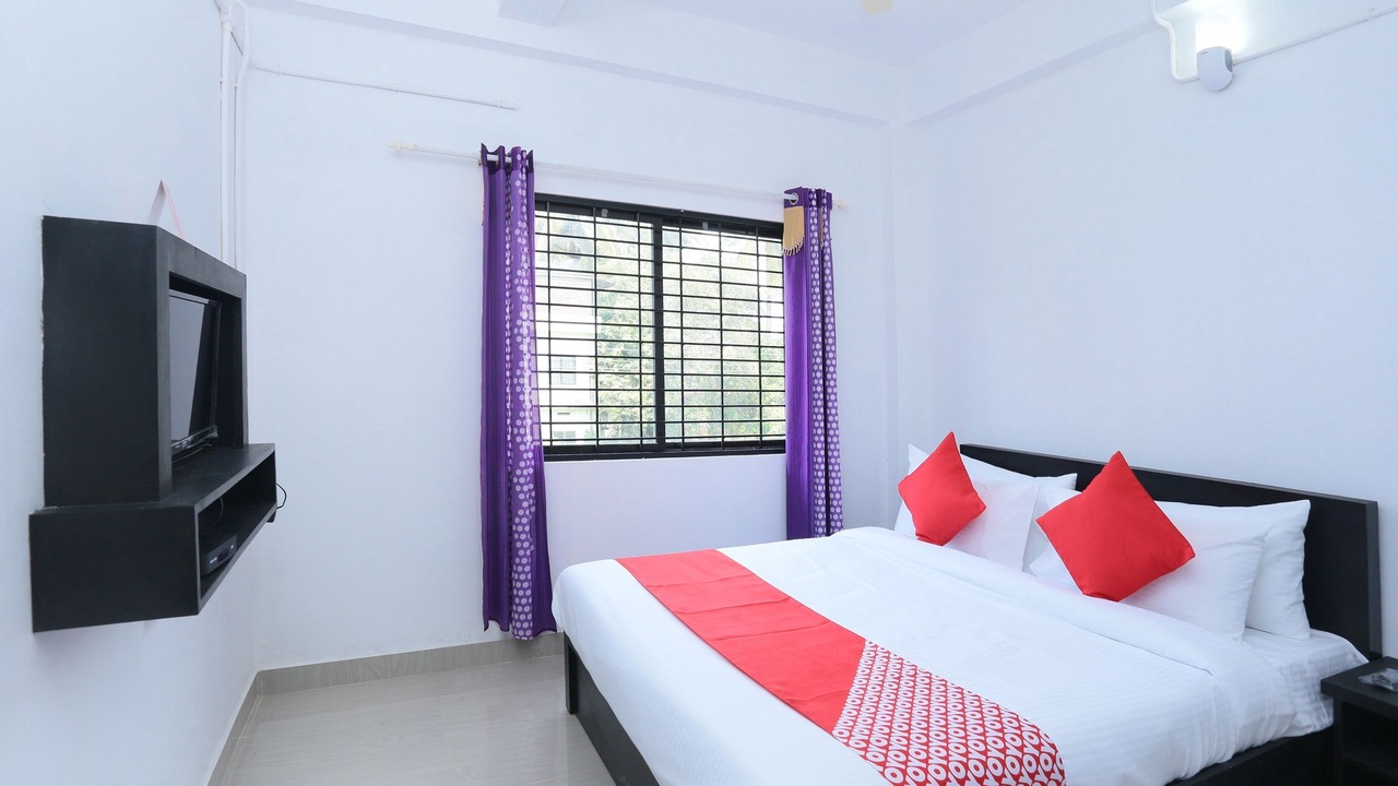 Photo of Bedroom in Panamaram