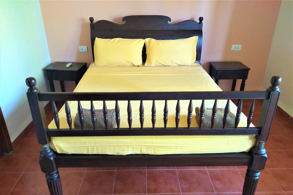 Photo of Bedroom in Fatona