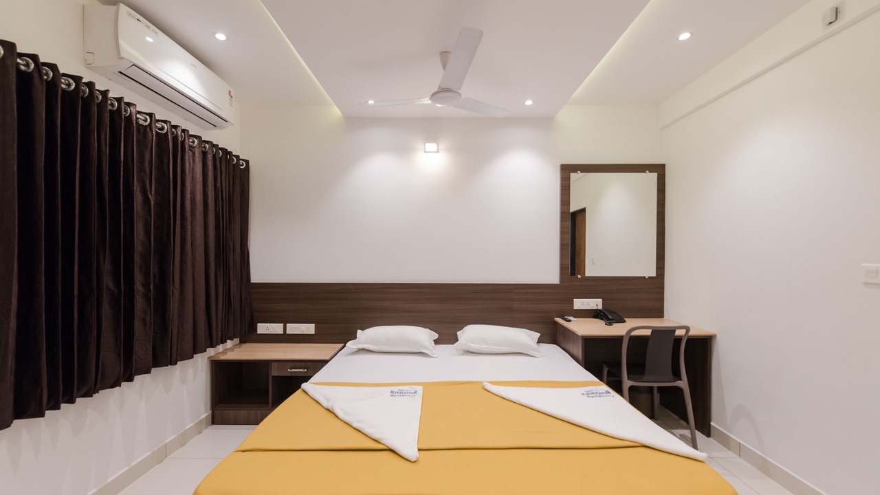 Photo of Bedroom in Hampankatta