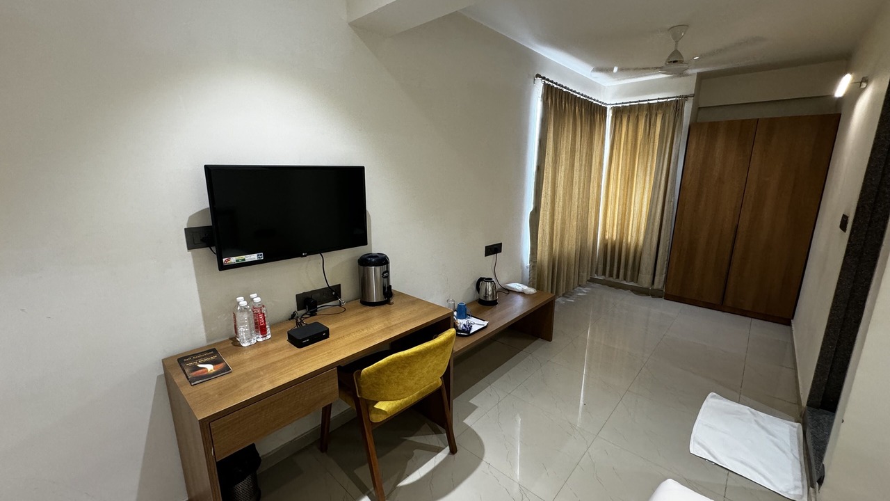 Photo of Bedroom in Gandhinagar