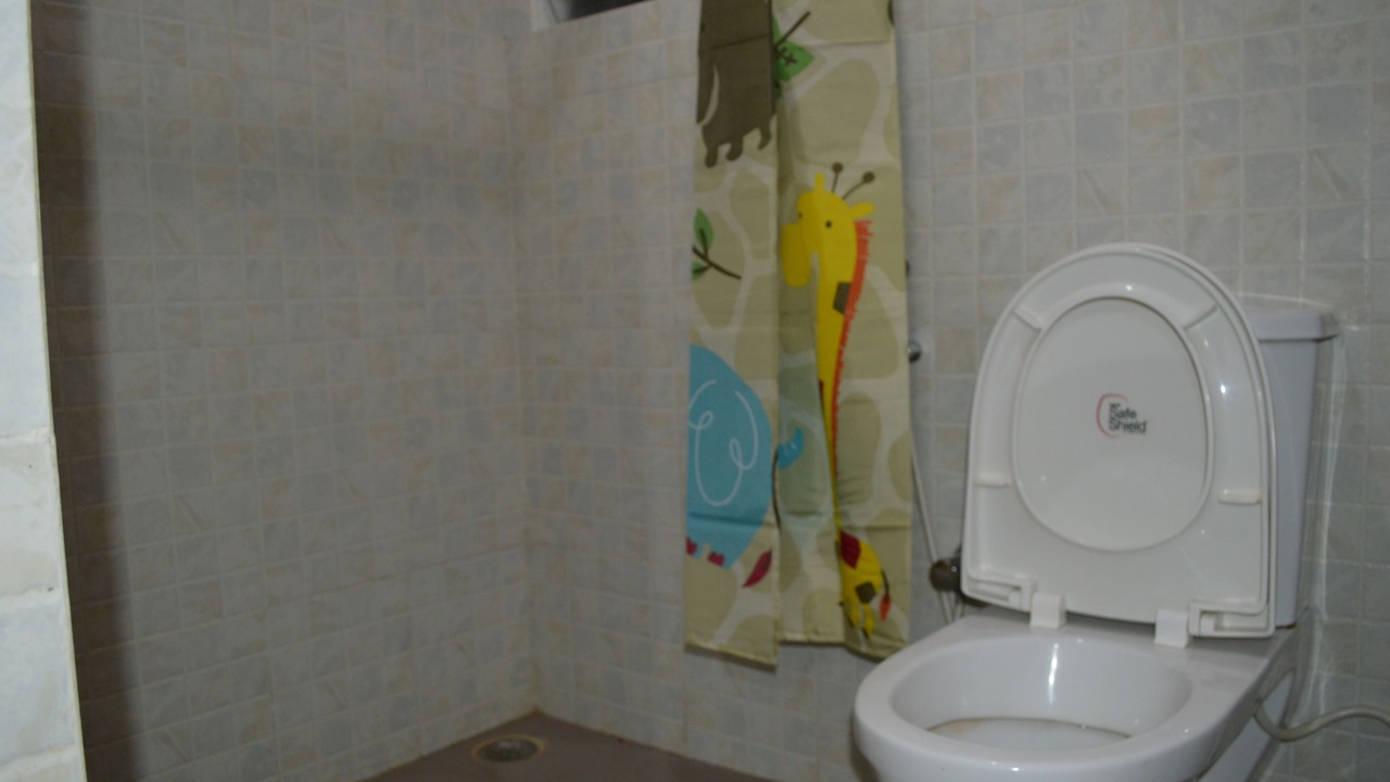 Photo of Bathroom in Karappakam