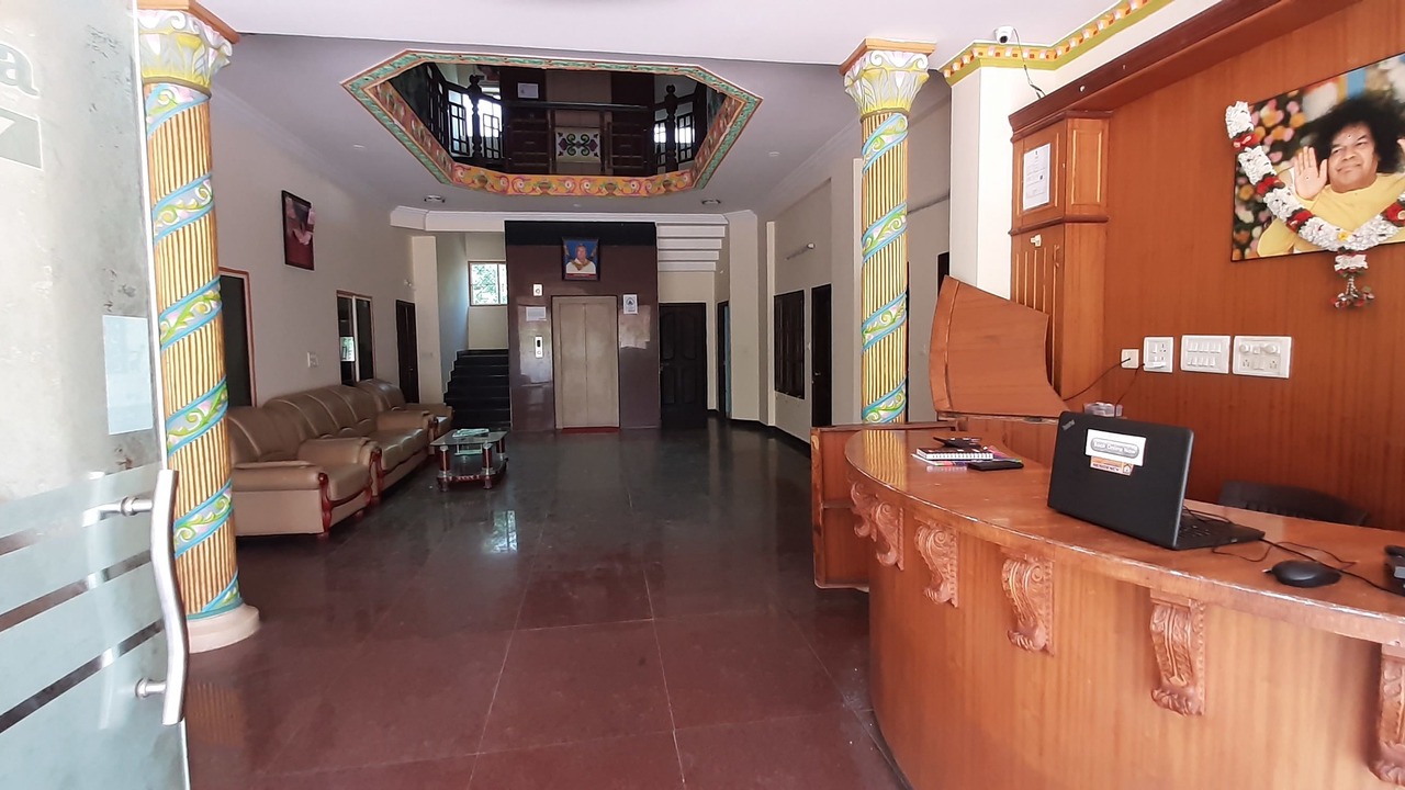 Photo of Others in Puttaparthi