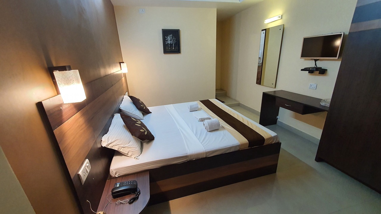 Photo of Bathroom in Mylapore Tiruvallikk