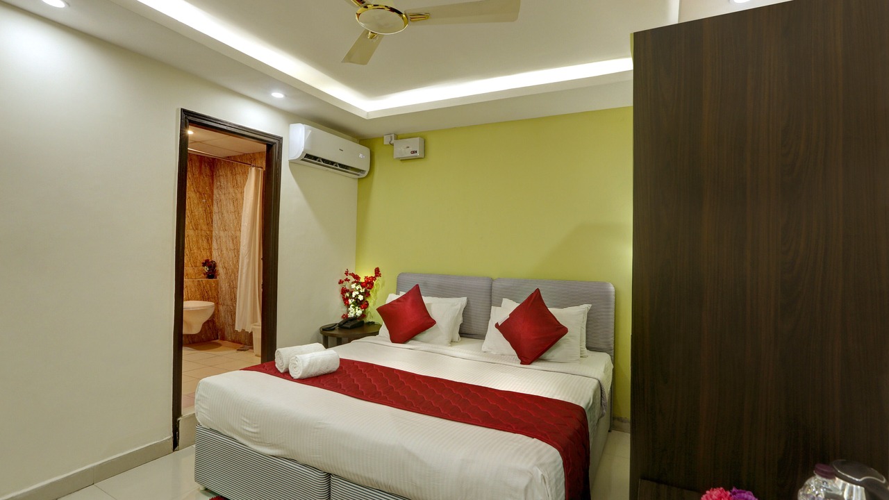 Photo of Bedroom in Bangalore City Center