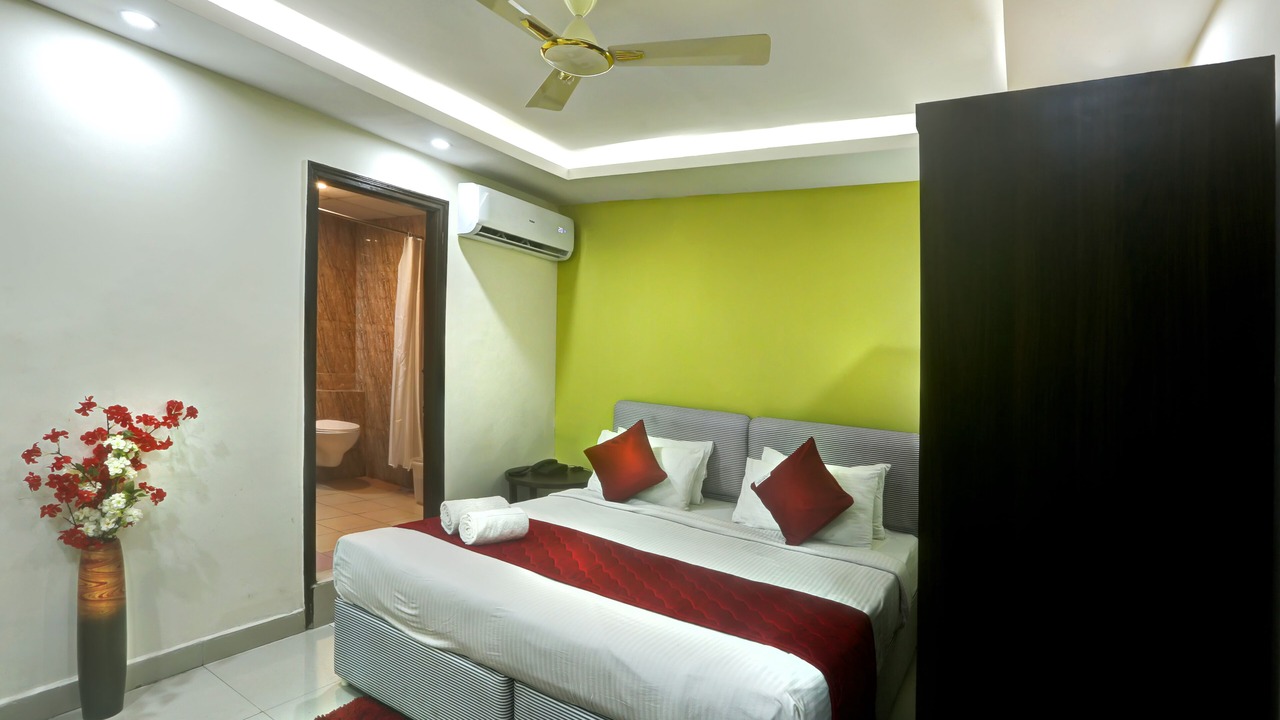 Photo of Bedroom in Bangalore City Center
