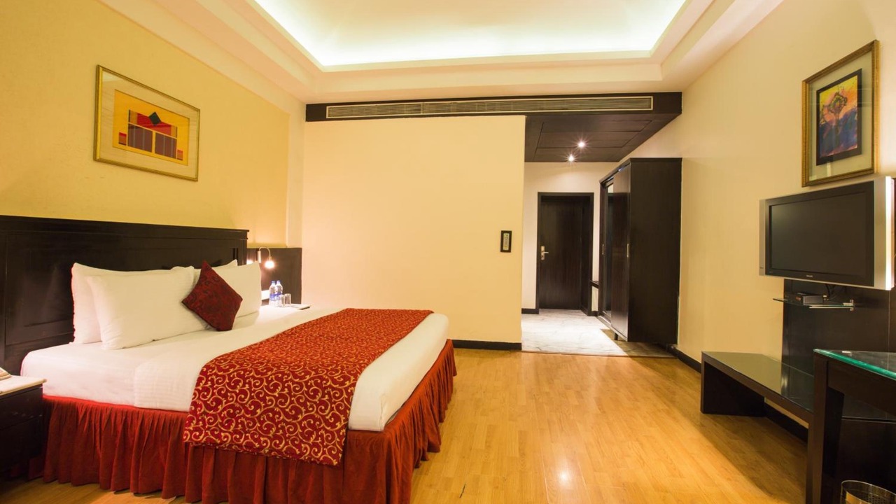 Photo of Bedroom in Central Pune