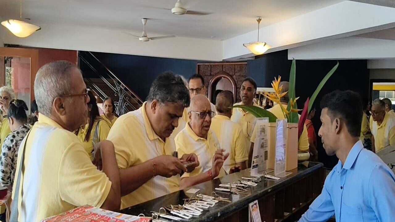 Photo of Others in Niravade