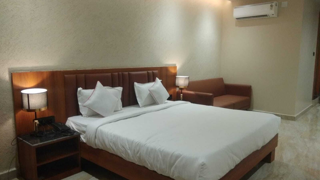Photo of Bedroom in Bhawanipatna
