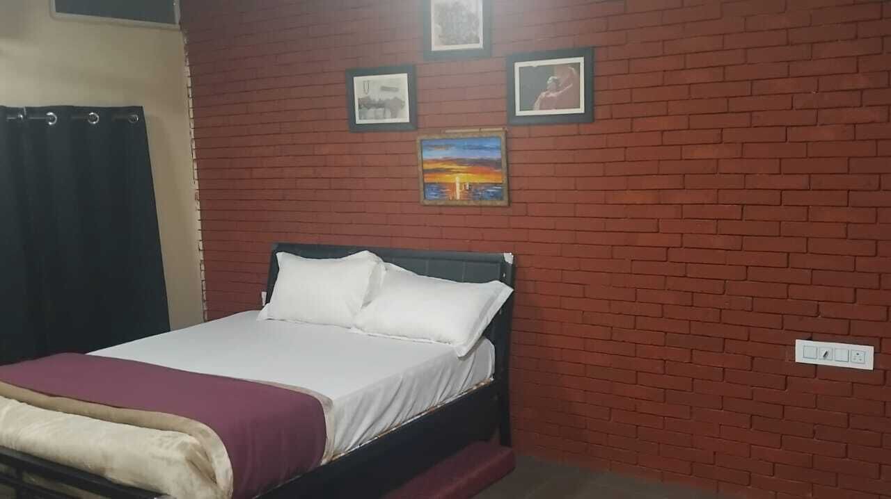 Photo of Bedroom in Neral