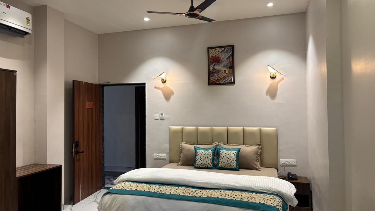 Photo of Bedroom in Balaghat