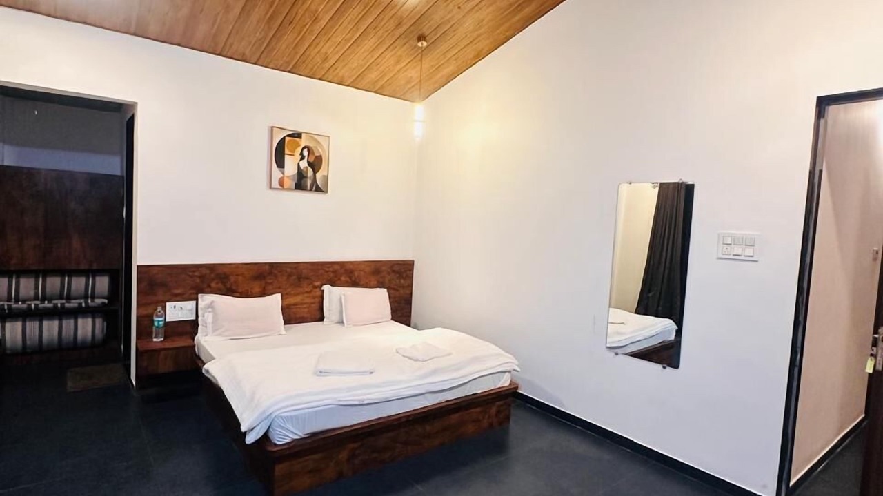 Photo of Bedroom in Alibaug