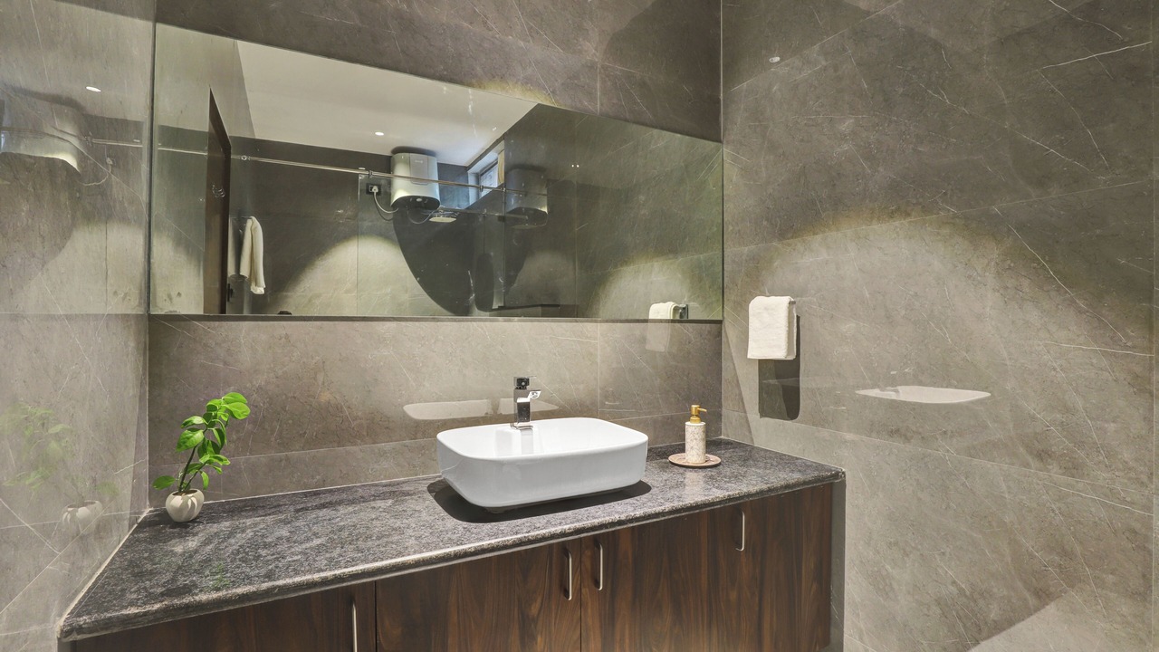 Photo of Bathroom in Thuravoor