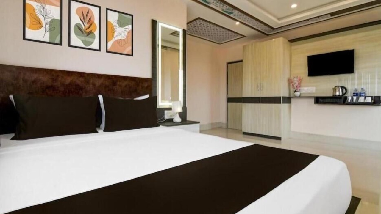Photo of Bedroom in Dumdum