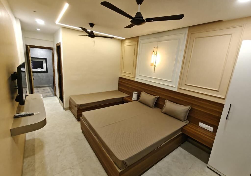 Photo of Bedroom in Pachmarhi